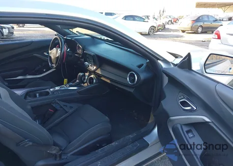 2017 Chevrolet Camaro 1Lt z USA, uszkodzony, nr VIN 1G1FB1RS0H0110050